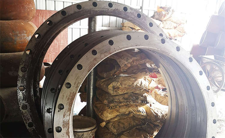 鋼材場2420mm螺旋焊管，河池377mm螺旋管，800螺旋管，螺旋鋼管生產廠家